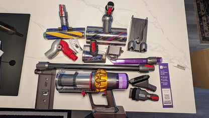 Dyson V15 Detect Total Clean Extra Cordless Vacuum - Yellow/Nickel